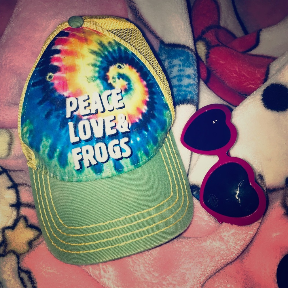 Groovy 🧢 💗